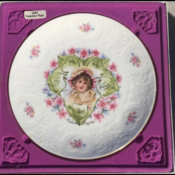 1983 Valentine  (NIB) - Picture 1 of 1